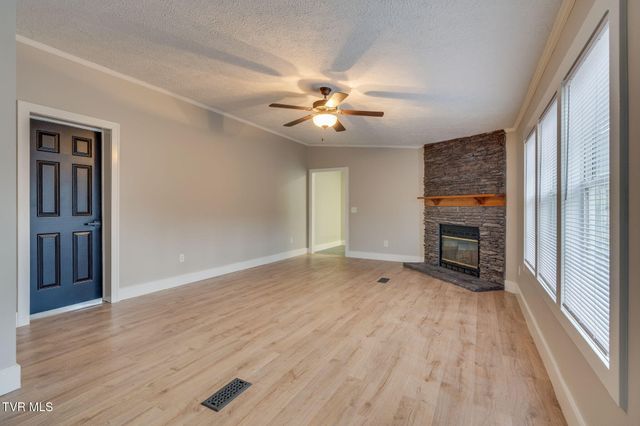 931 Riverside Avenue, Kingsport, TN 37660