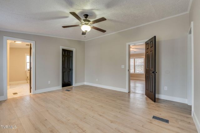 931 Riverside Avenue, Kingsport, TN 37660