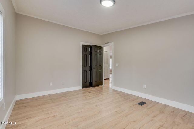 931 Riverside Avenue, Kingsport, TN 37660