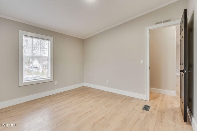 931 Riverside Avenue, Kingsport, TN 37660