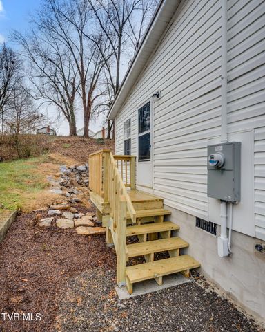 931 Riverside Avenue, Kingsport, TN 37660