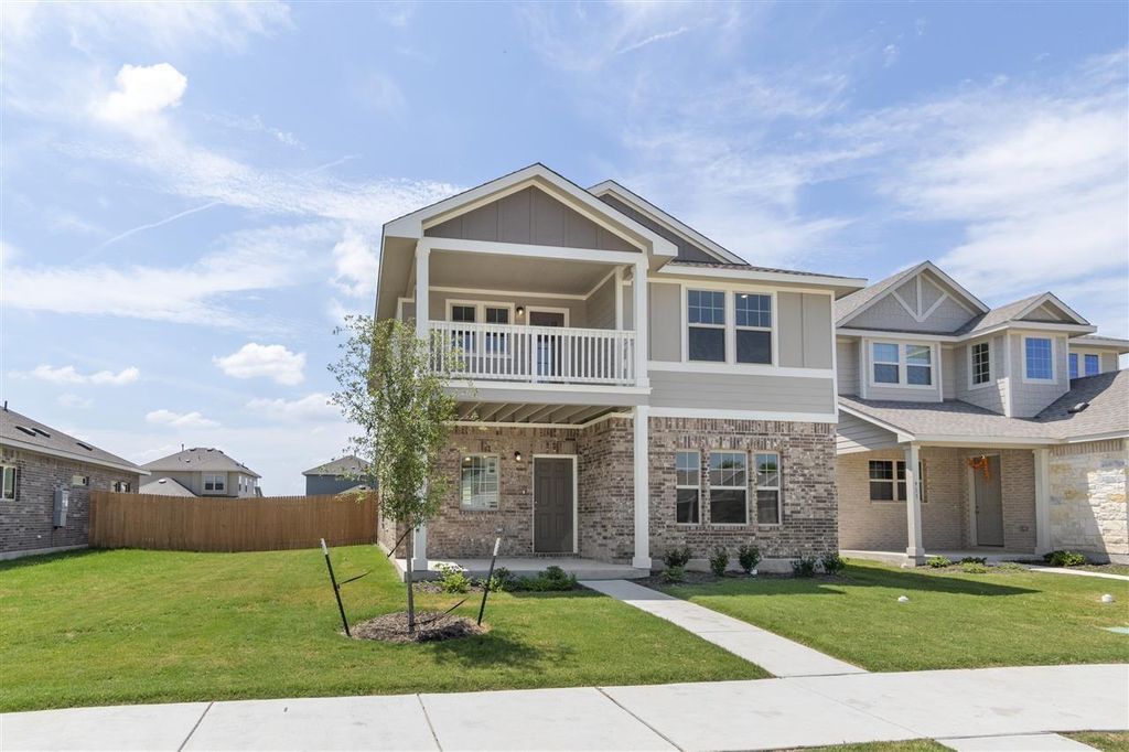 909 Paddock LN, Georgetown, TX 78626