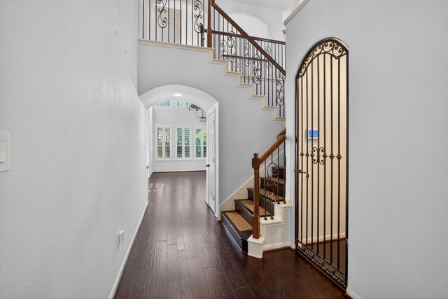 11 Sheephorn Court, Magnolia, TX 77354