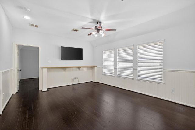 11 Sheephorn Court, Magnolia, TX 77354