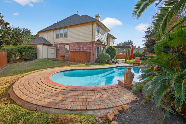 11 Sheephorn Court, Magnolia, TX 77354