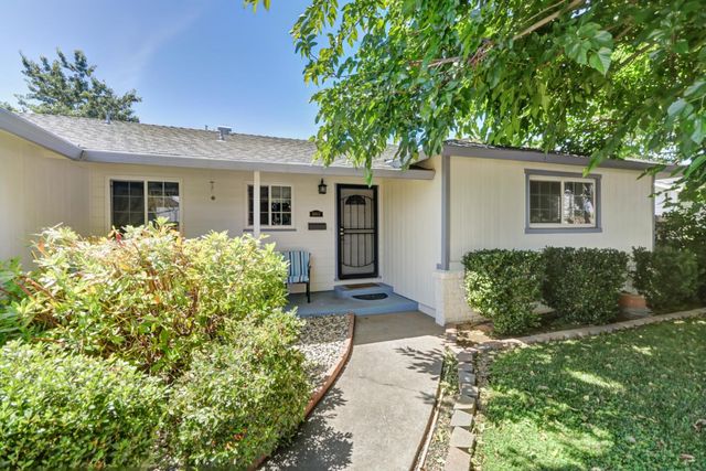 10613 Pedro Way, Rancho Cordova, CA 95670