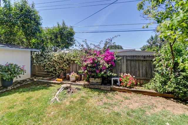 10613 Pedro Way, Rancho Cordova, CA 95670