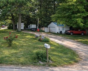 10041 S Mason Drive, Ashland Twp, MI 49327