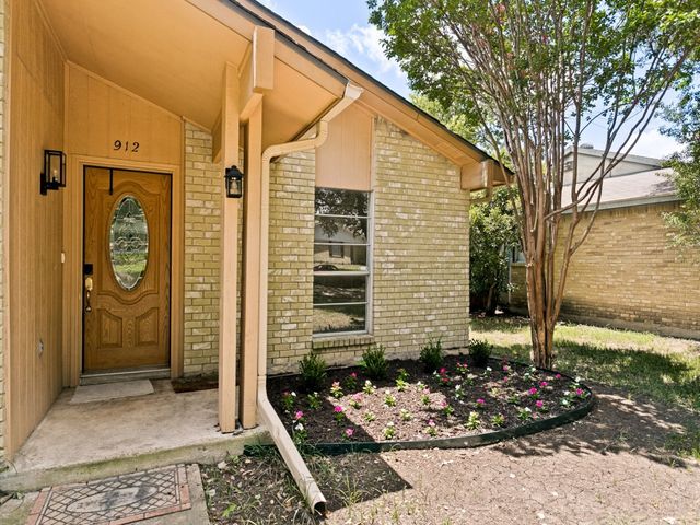 912 Whitehall Drive, Plano, TX 75023
