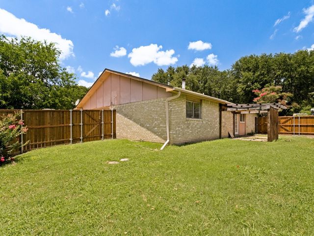 912 Whitehall Drive, Plano, TX 75023