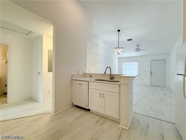 6265 Vista Garden WAY B, Naples, FL 34112