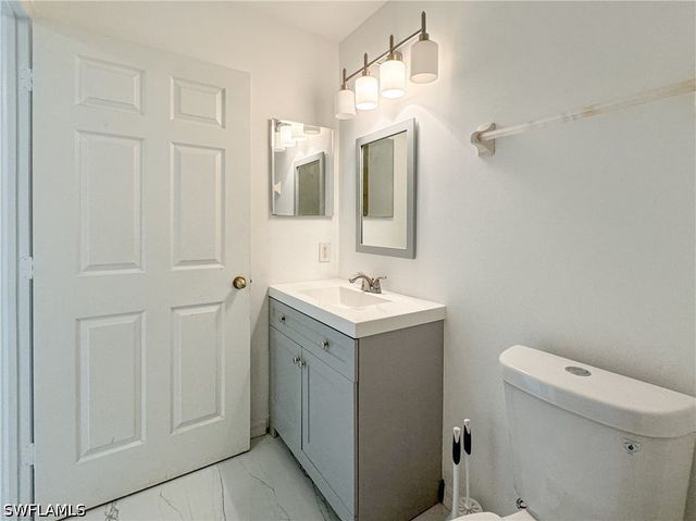 6265 Vista Garden WAY B, Naples, FL 34112