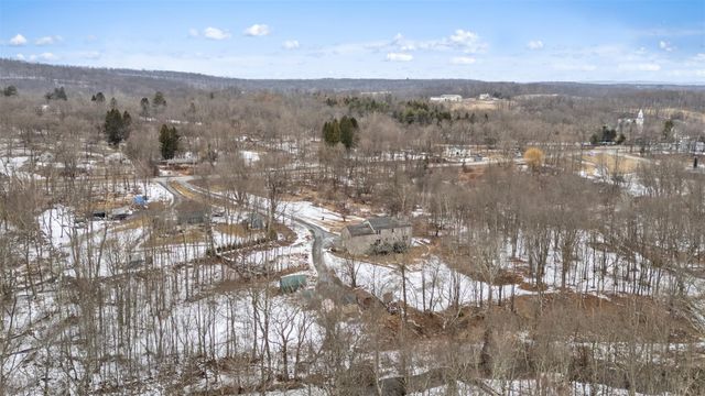 594 County Route 22, Middletown, NY 10940