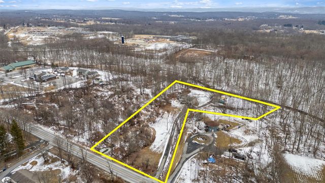 594 County Route 22, Middletown, NY 10940