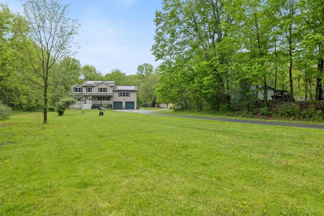 594 County Route 22, Middletown, NY 10940