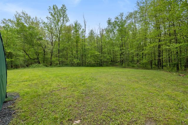 594 County Route 22, Middletown, NY 10940