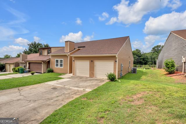1541 Burnstone Drive, Stone Mountain, GA 30088
