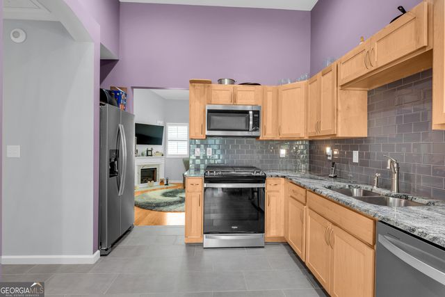 1541 Burnstone Drive, Stone Mountain, GA 30088