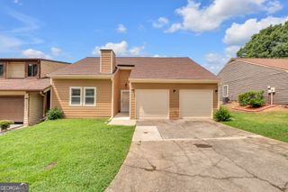 1541 Burnstone Drive, Stone Mountain, GA 30088