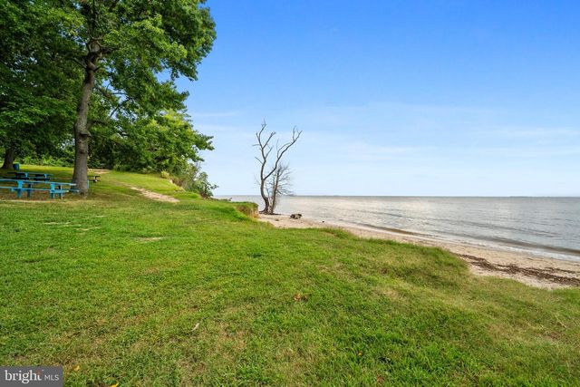 4390 WOODVIEW LN, Prince Frederick, MD 20678
