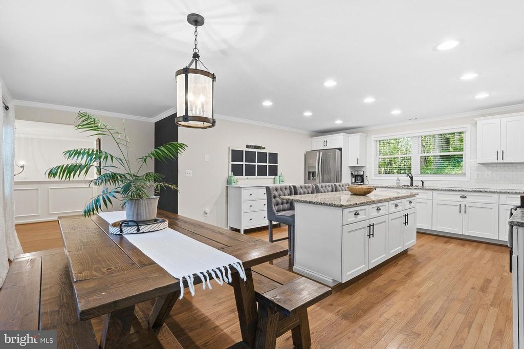Image 12 of property listing at 4390 WOODVIEW LN, Prince Frederick, MD 20678