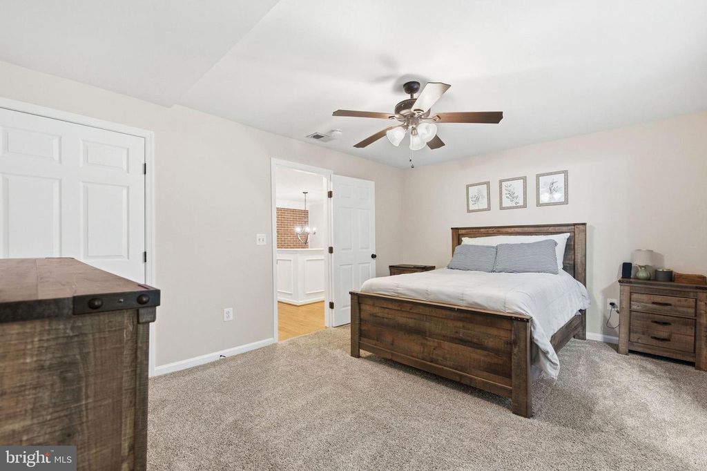 Image 21 of property listing at 4390 WOODVIEW LN, Prince Frederick, MD 20678