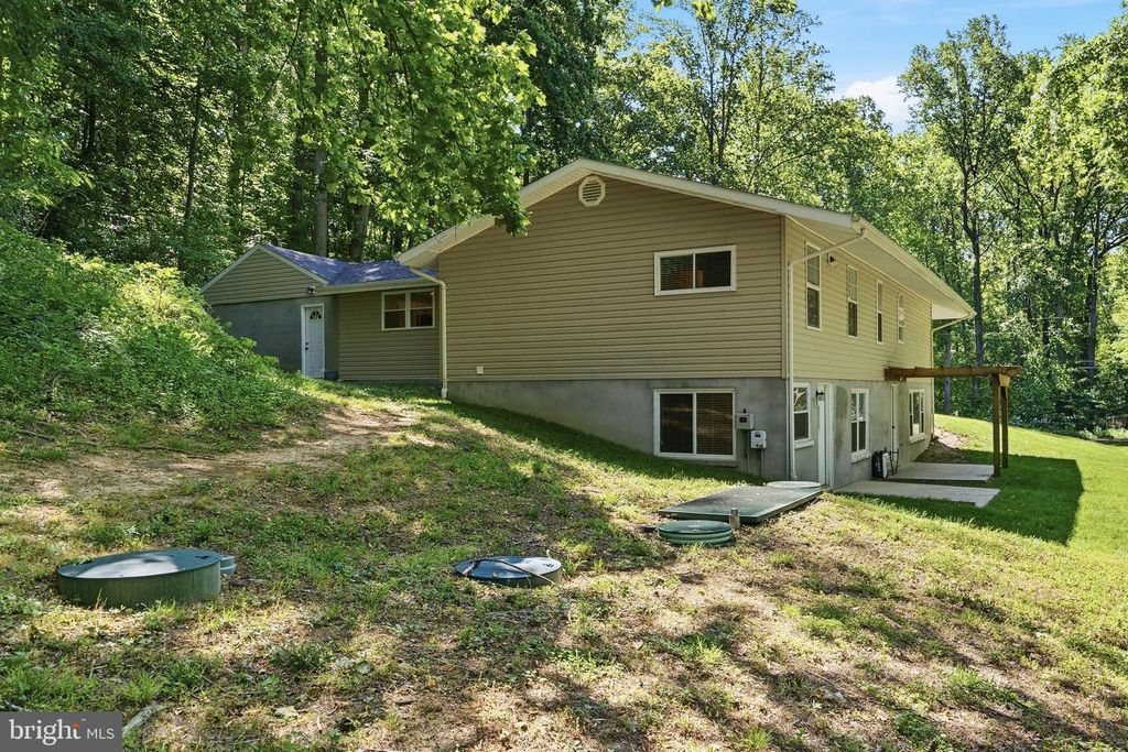 Image 44 of property listing at 4390 WOODVIEW LN, Prince Frederick, MD 20678