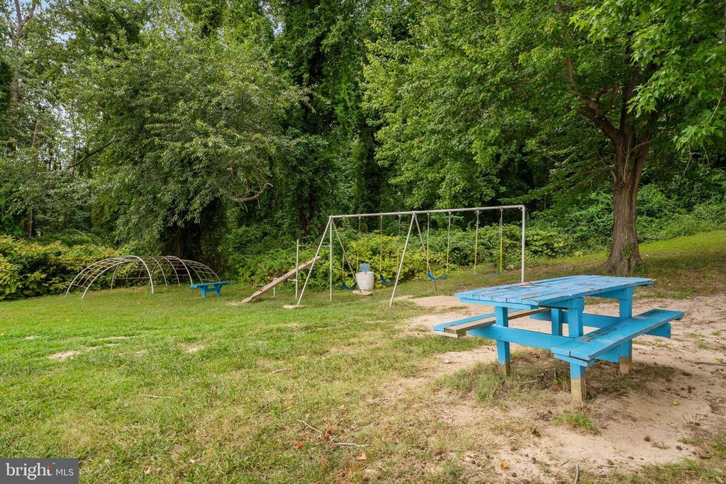 Image 53 of property listing at 4390 WOODVIEW LN, Prince Frederick, MD 20678