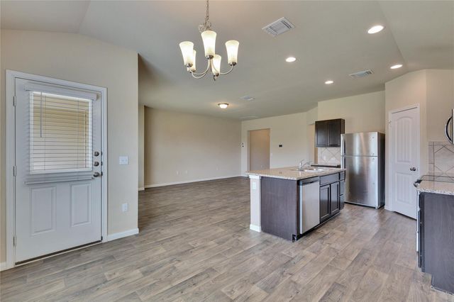208 Garcitas Creek LN, Hutto, TX 78634