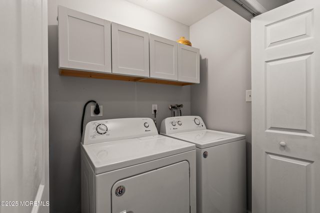 7 Virgina Drive, B, Whiting, NJ 08759