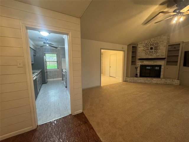 9942 Bayou Woods Drive, Baytown, TX 77521