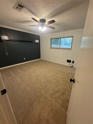 9942 Bayou Woods Drive, Baytown, TX 77521