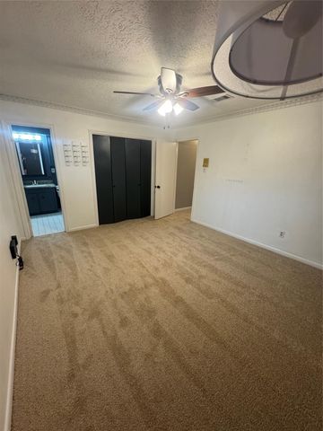 9942 Bayou Woods Drive, Baytown, TX 77521