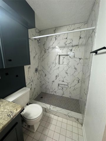 9942 Bayou Woods Drive, Baytown, TX 77521