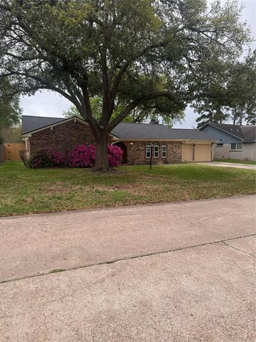 9942 Bayou Woods Drive, Baytown, TX 77521
