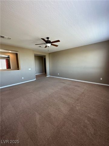 8236 Serpentine Sands Street, Las Vegas, NV 89166