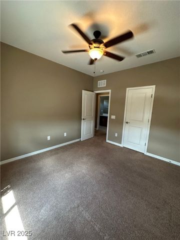 8236 Serpentine Sands Street, Las Vegas, NV 89166