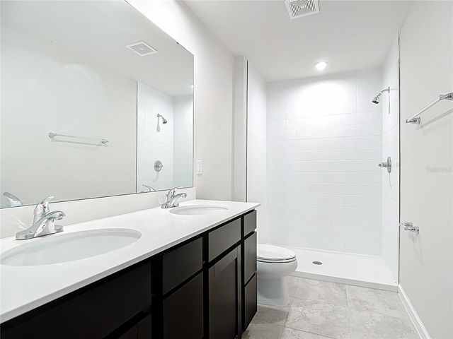 1211 TANK TRAIL, Haines City, FL 33844