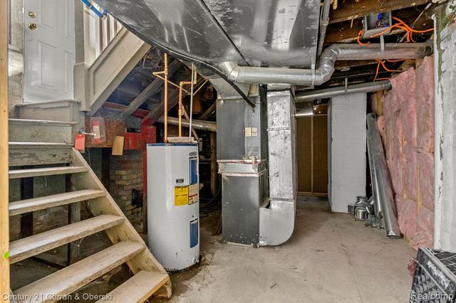 9131 Dexter Avenue, Detroit, MI 48206