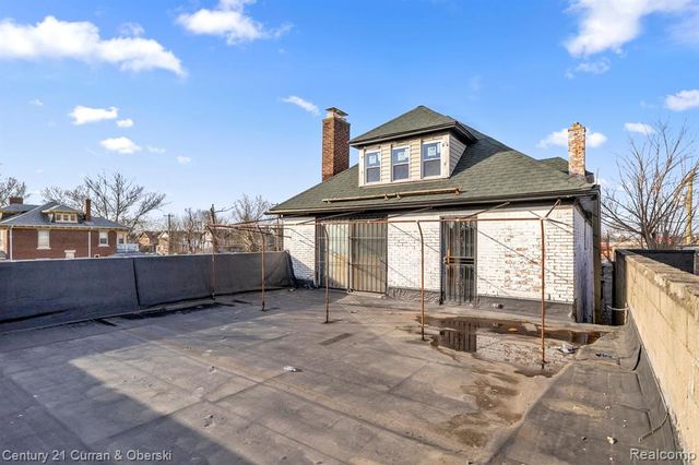 9131 Dexter Avenue, Detroit, MI 48206