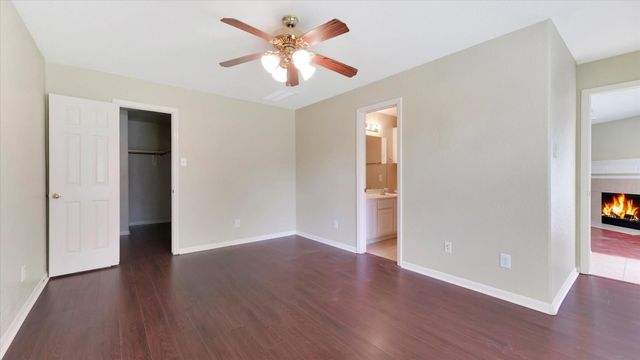 8411 Garrett Green Lane, Richmond, TX 77407