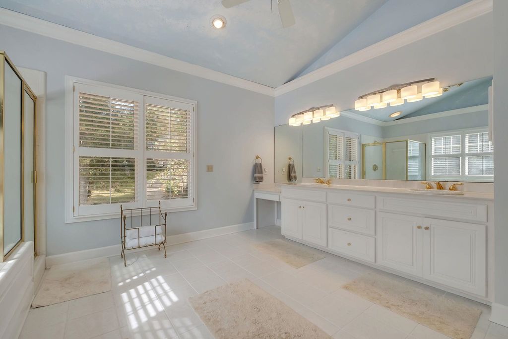 Image 41 of property listing at 5351 Pembridge Place, Tallahassee, FL 32309