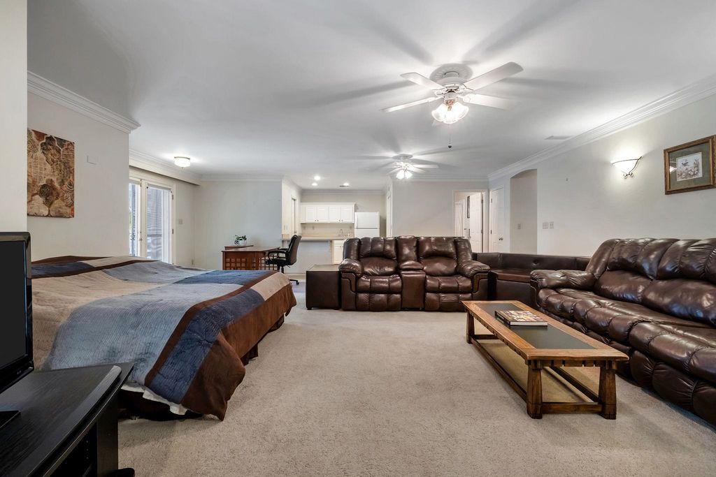 Image 58 of property listing at 5351 Pembridge Place, Tallahassee, FL 32309