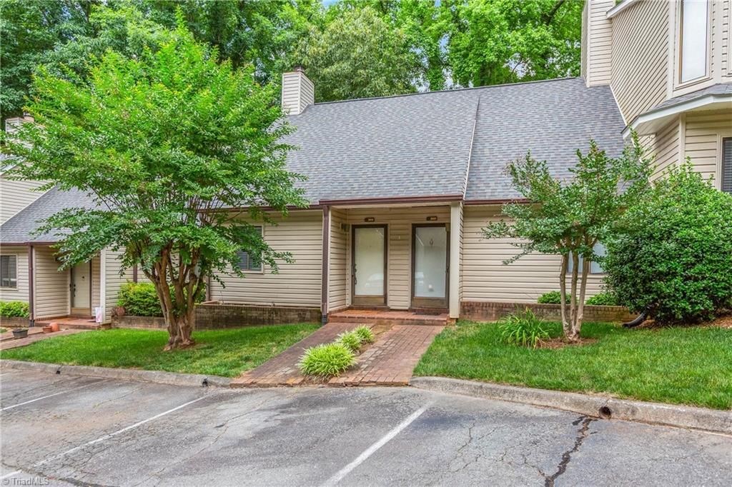 304 Winding Forest Drive, Winston-salem, NC 27104