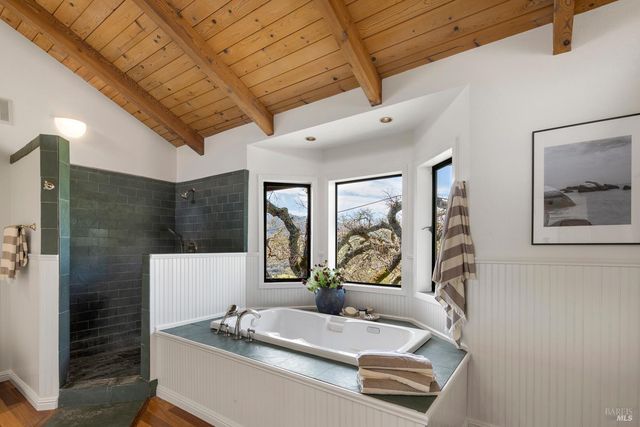 3460 Warm Springs Rd, Glen Ellen, CA 95442