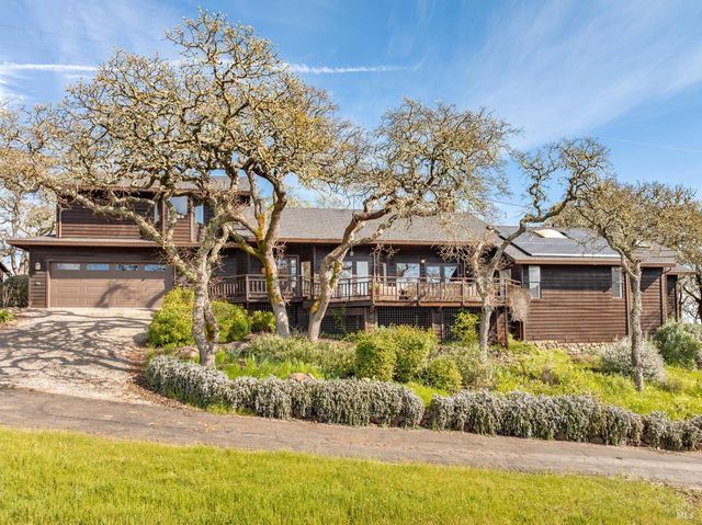 3460 Warm Springs Rd, Glen Ellen, CA 95442