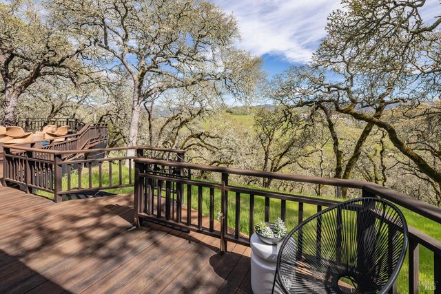 3460 Warm Springs Rd, Glen Ellen, CA 95442