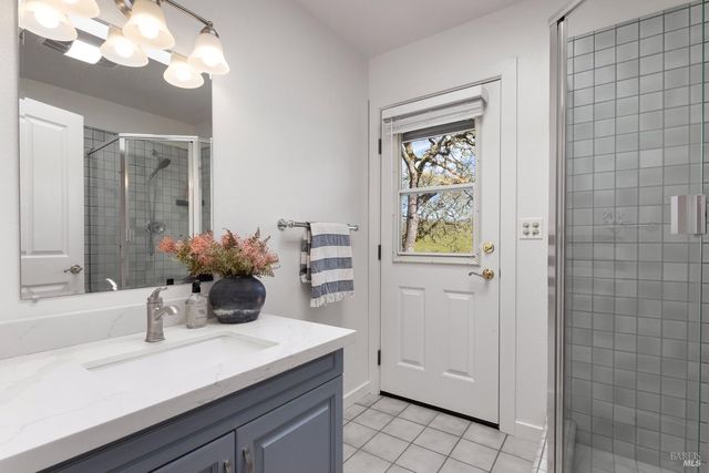 3460 Warm Springs Rd, Glen Ellen, CA 95442