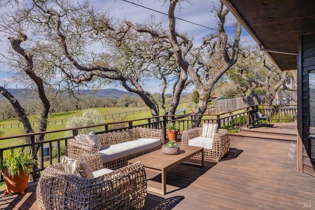 3460 Warm Springs Rd, Glen Ellen, CA 95442