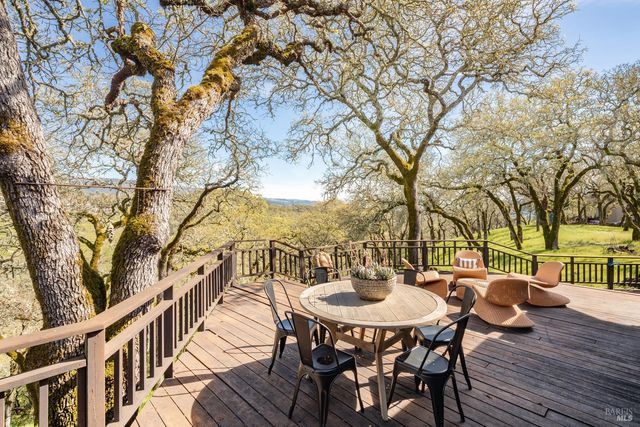 3460 Warm Springs Rd, Glen Ellen, CA 95442